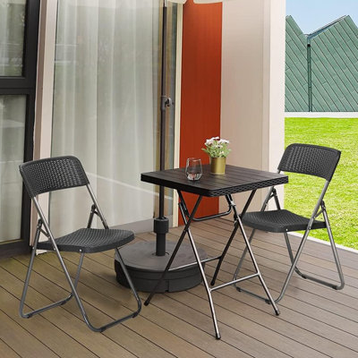 Siniah 2 - Person Patio Dining Set with Square Table