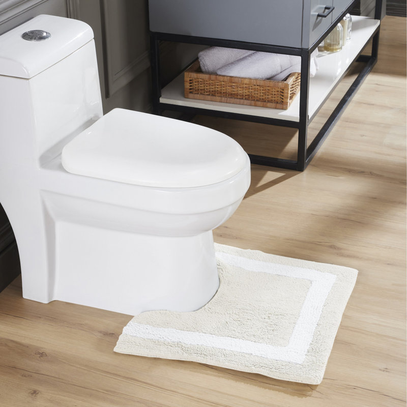 Tapis pour salle de bain Widman, Contour 20 po x 20 po, Ivoire/blanc