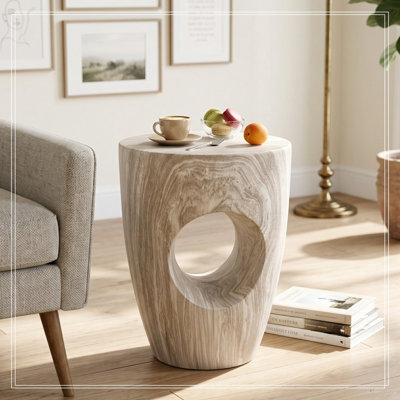 Table de patio avec base robuste