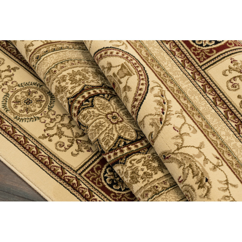 Merujhan Oriental Indoor Rug, Rectangle 2' x 3'6"