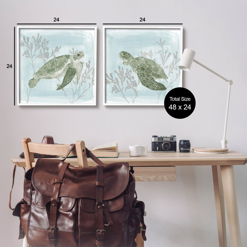 «Underwater Sea Turtle Coral Landscape», ensemble de 2 giclées encadrées par Lucille Price, H 24 po x l 24 po x P 1,5 po