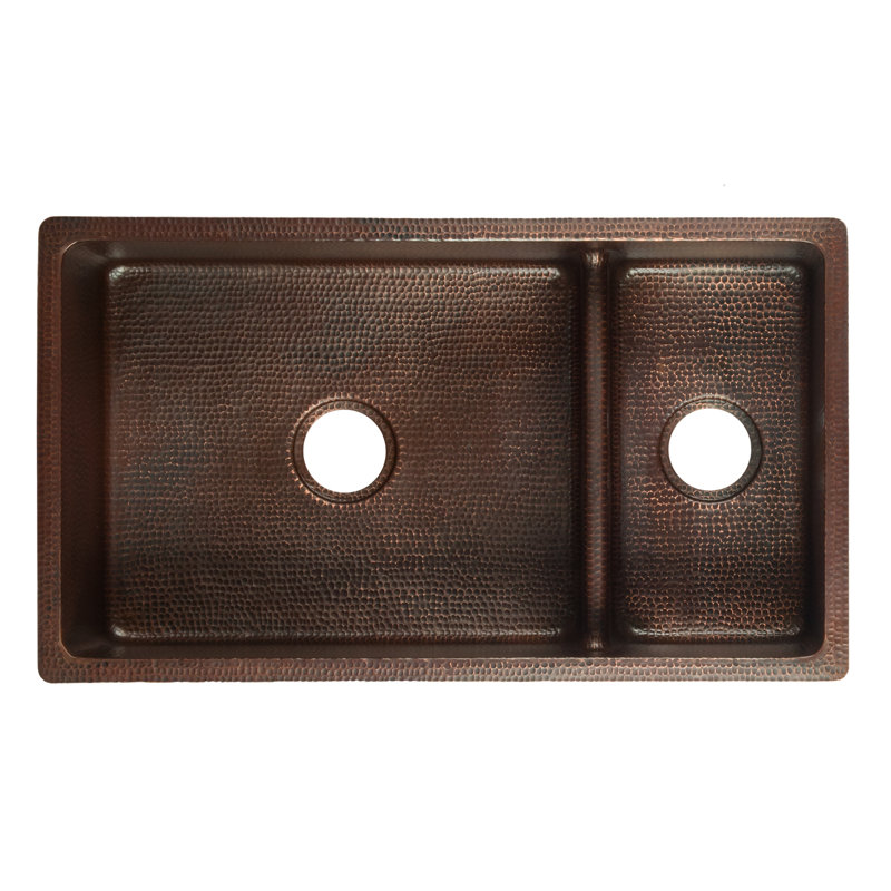 33" Hammered Copper Kitchen 70/30 Double Basin Sink with Short 5" Divider w/ Matching Drains and Accessories
