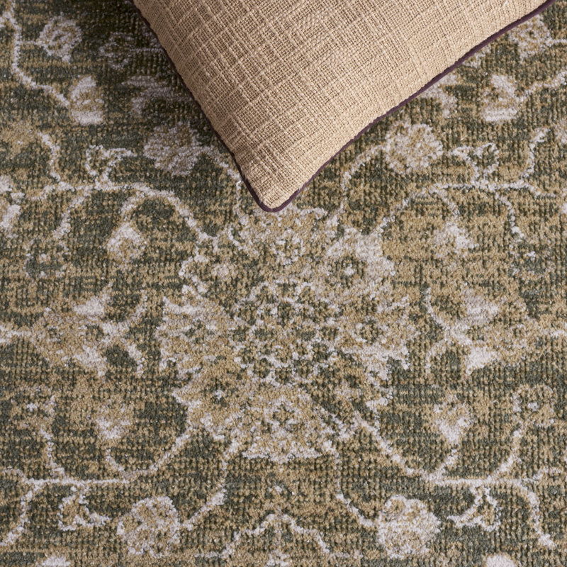 Tapis oriental Hazel, Rectangle 5 pi 3 po x 7 pi 6 po