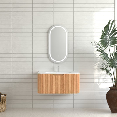 Meuble-lavabo de salle de bain flottant 30 po au fini noyer naturel, bords arrondis lisses, cuve en céramique blanche, pré-assemblé, tiroir intelligent, mécanisme de fermeture en douceur