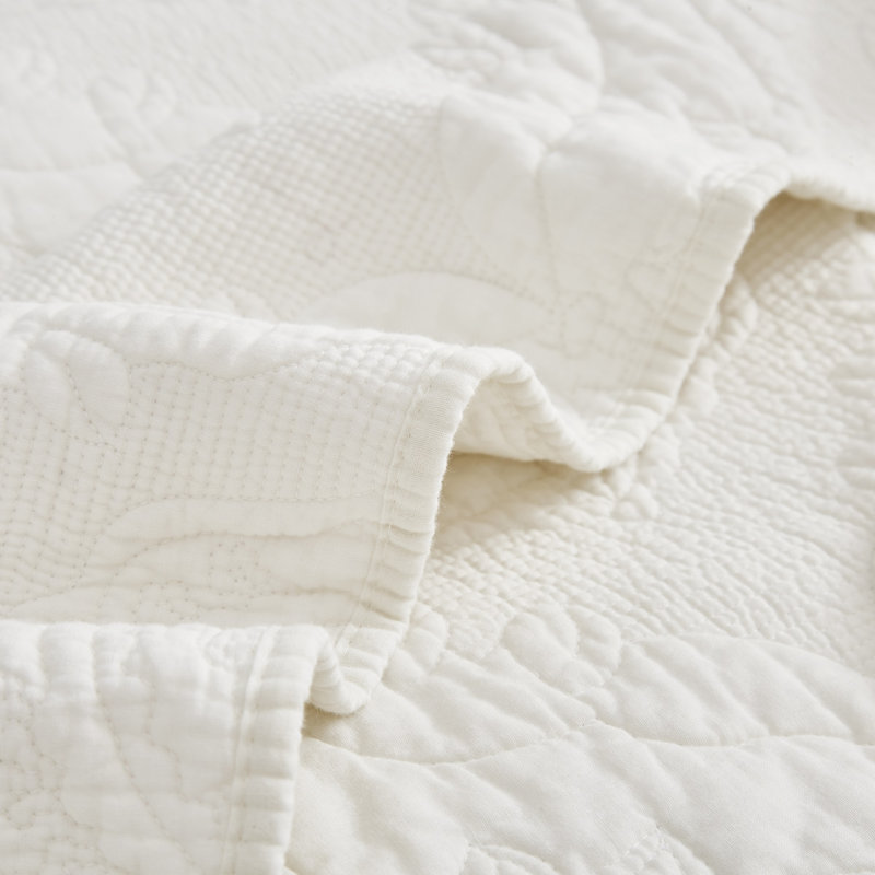 Ivory King Cotton Reversible Quilt Set