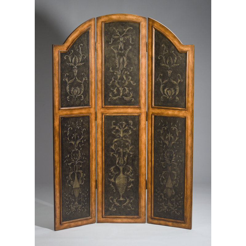 51 " W x 71 " H 3 - Panel Folding