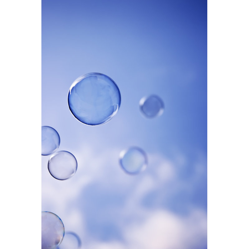 Bulles dans l'air - Photographie sur toile tendue, H 12 po x l 8 po