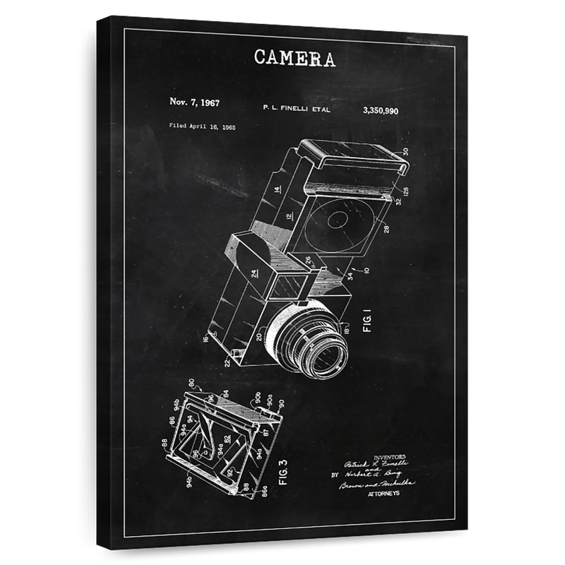 Camera BW Kynaat, 39" H x 26" W