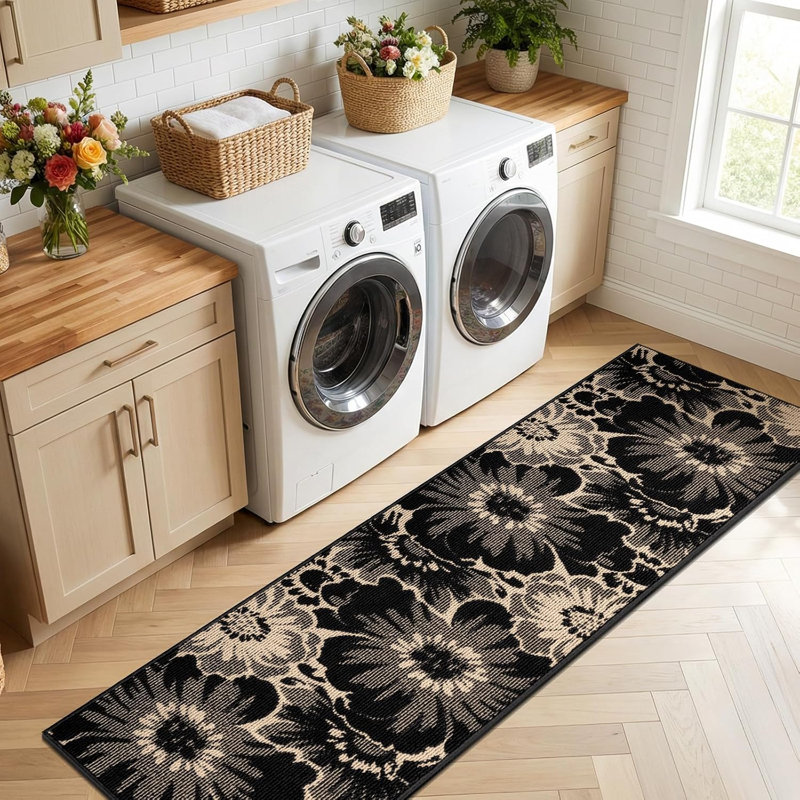 Tapis antidérapant à motif floral, Runner 2' x 8'