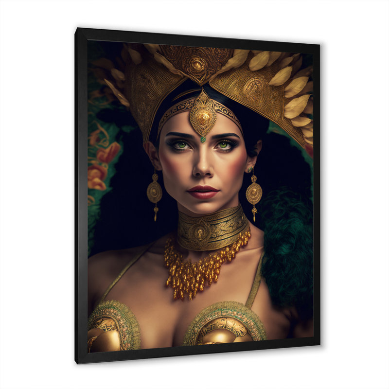 Femme bohémienne Eimer avec un collier doré II sur toile, H 20 po x l 12 po x P 1 po, Cadre photo noir