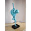 Statue en résine Newhaven grenouille vive bleu clair sur branche 10 po x 8 po x H 28 po
