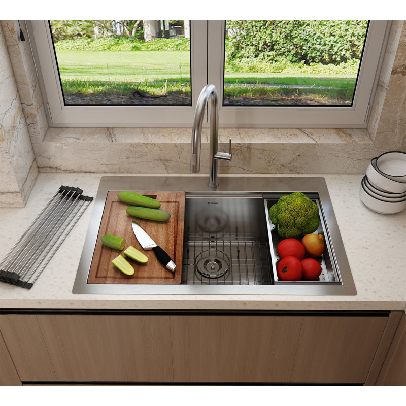 Évier de cuisine à simple cuve en acier inoxydable encastré avec robinet de cuisine L 33 po x l 22 po, Nickel brossé