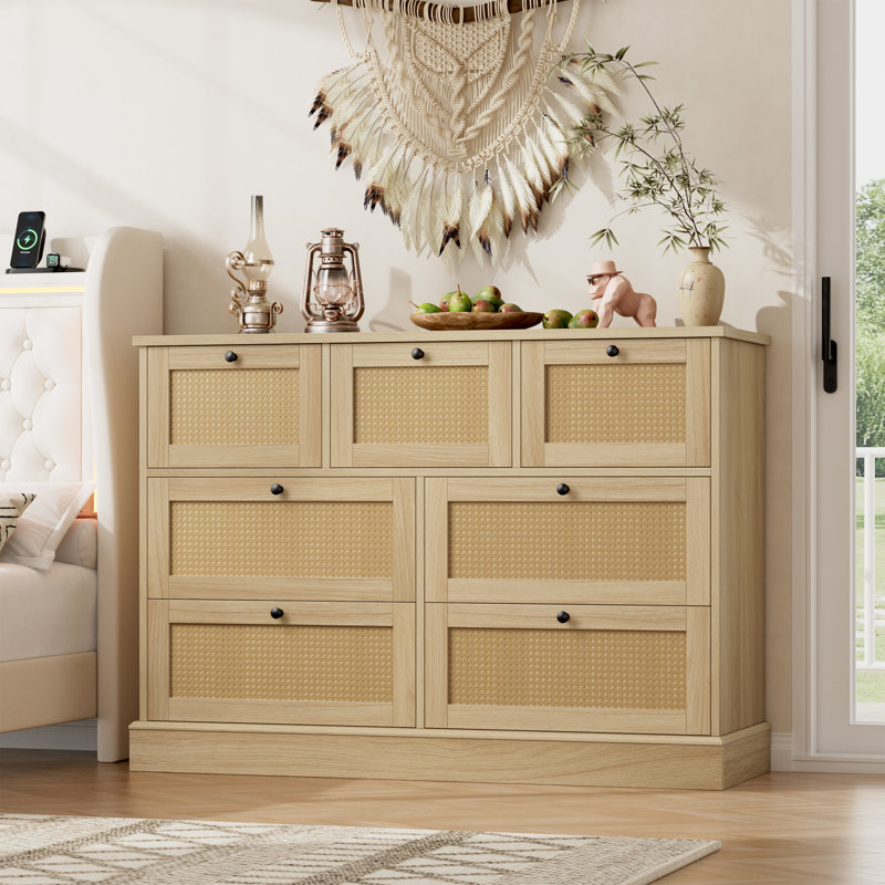 Joellen 44.5″ W 7-Drawer Rattan Wood Storage Chest – Modern & Mid-Century Style, Oak/Black