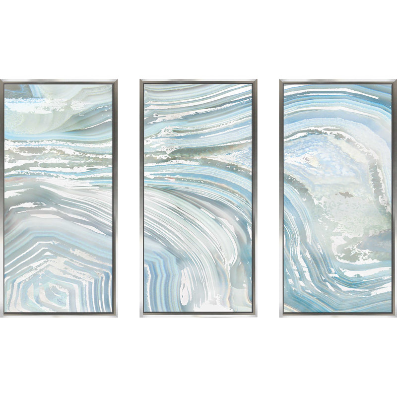 «Agate in Blue II», ensemble de 3 reproductions encadrées sur toile, H 33,5 po x l 52,5 po x P 2 po, Encadrement argenté
