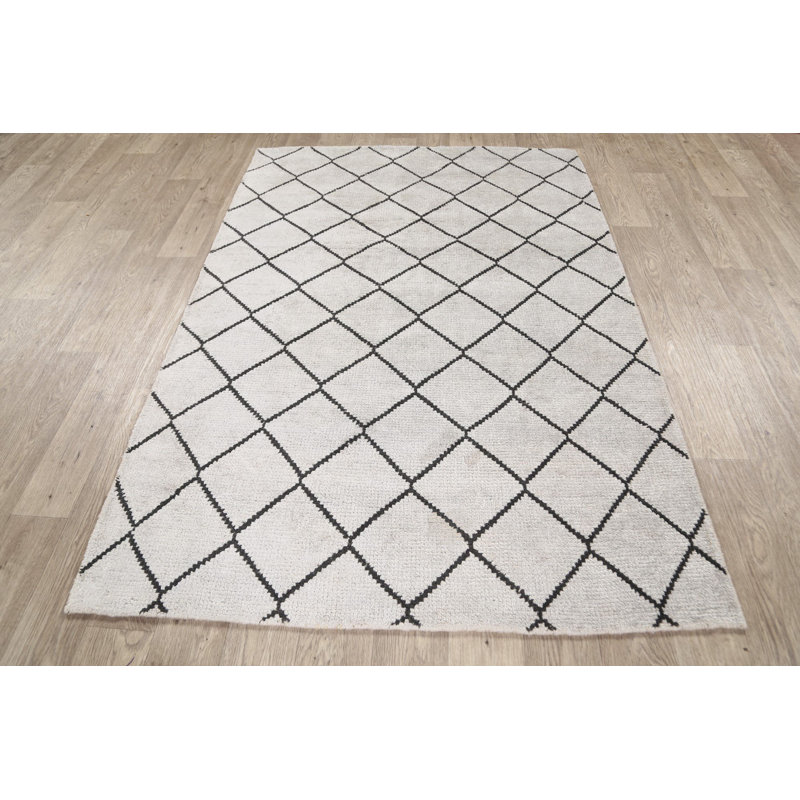Tapis unique en laine noué à la main nouvel âge de 4 pi 6 po x 6 pi 6 po ivoire
