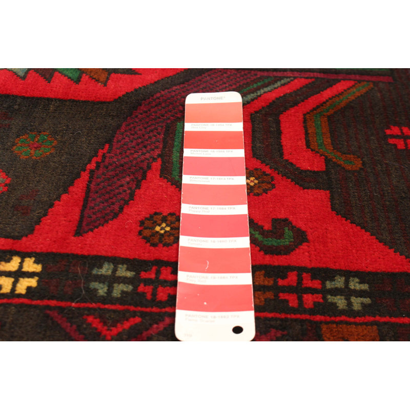 Tapis rouge Teimani 3 pi 7 po x 6 pi 6 po