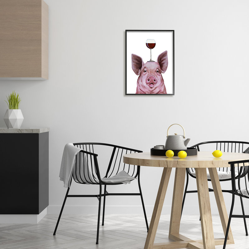 Joli cochon de ferme regardant un verre à vin par Coco De Paris - Peinture, H 20 po x l 16 po, Giclée encadrée noir minuit