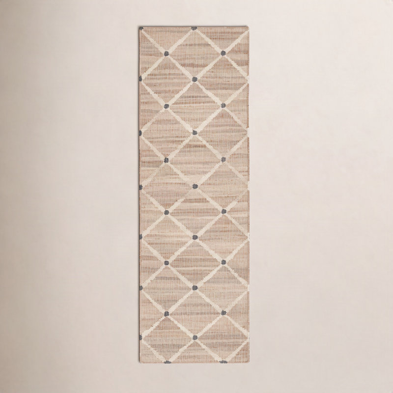 Kali Natural Handwoven Jute Rug, Runner 2'6" x 8', Natural