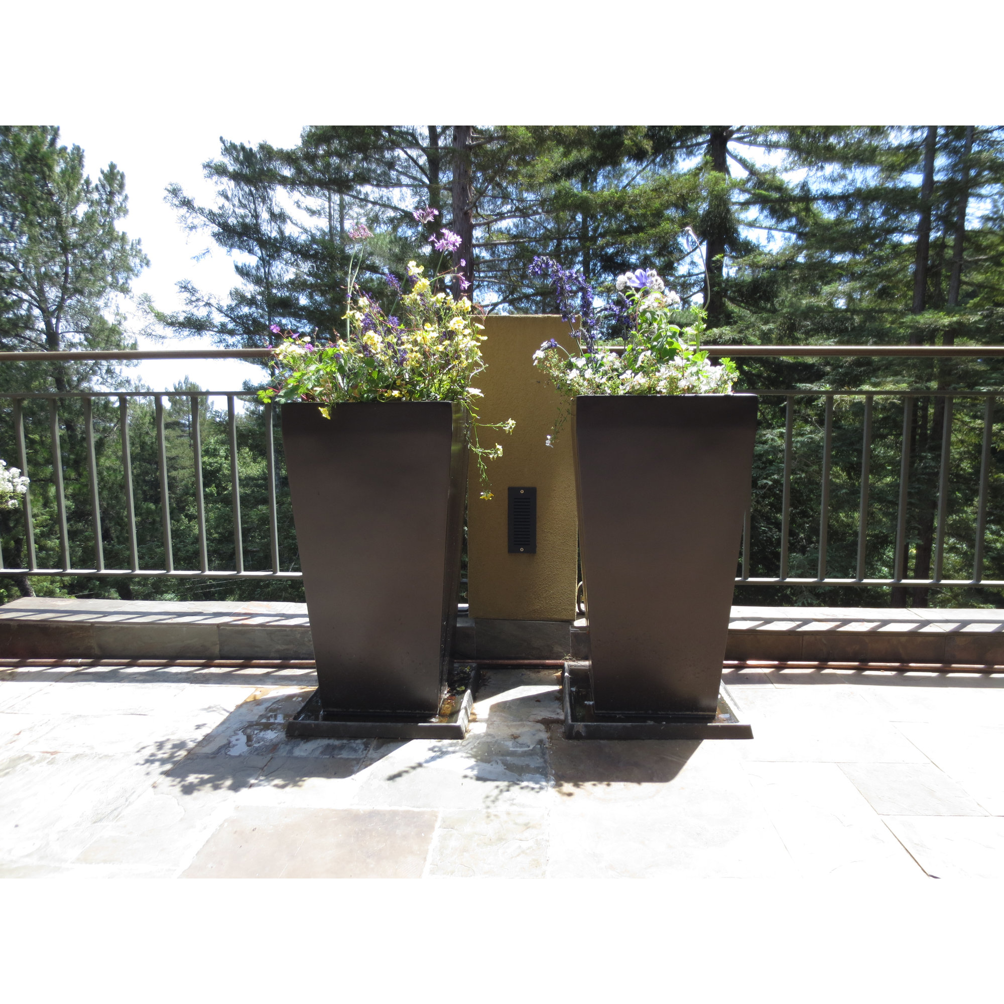 Robards Fiberglass Pot Planter, Brown, 36'' H x 18'' W x 18'' D