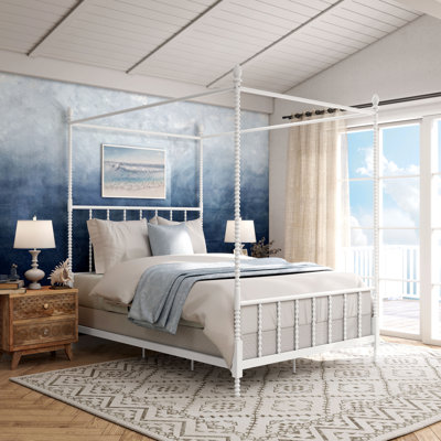 Magdaleno Bed