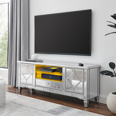 Meuble télé argenté à miroir avec tiroirs et armoires de rangement, centre de divertissement avec lumière DEL pour téléviseur de 65 pouces