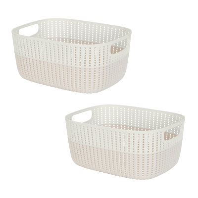 Simplify Polypropylene Decorative Basket