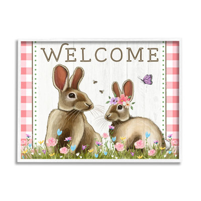 «Welcome Plaid Spring Garden Rabbits» par Elizabeth Tyndall - cadre flottant, impression sur bois