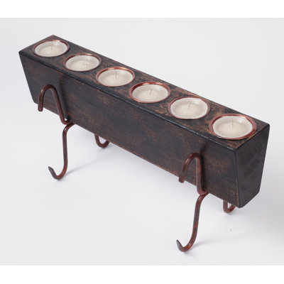 Candélabre en bois