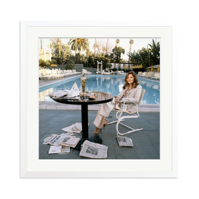 Faye Dunaway Sits By The Pool