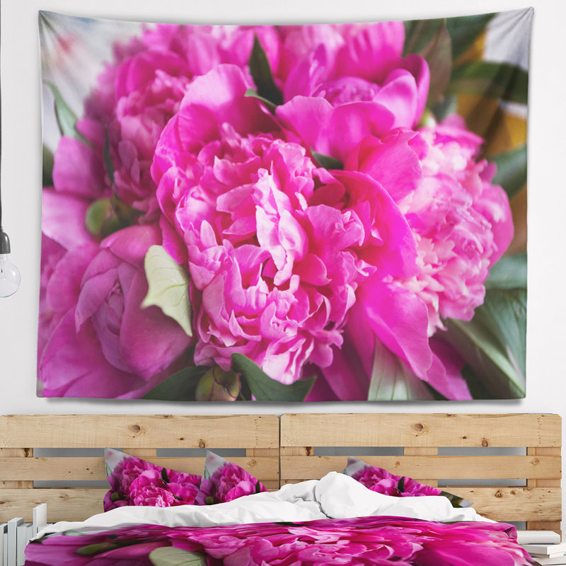 Tapisserie en bois pivoines sur fond en bois, H 32 po x l 39 po