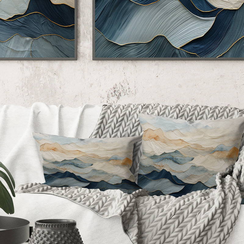 Coussin Majestic Mountain Peaks - Mountains