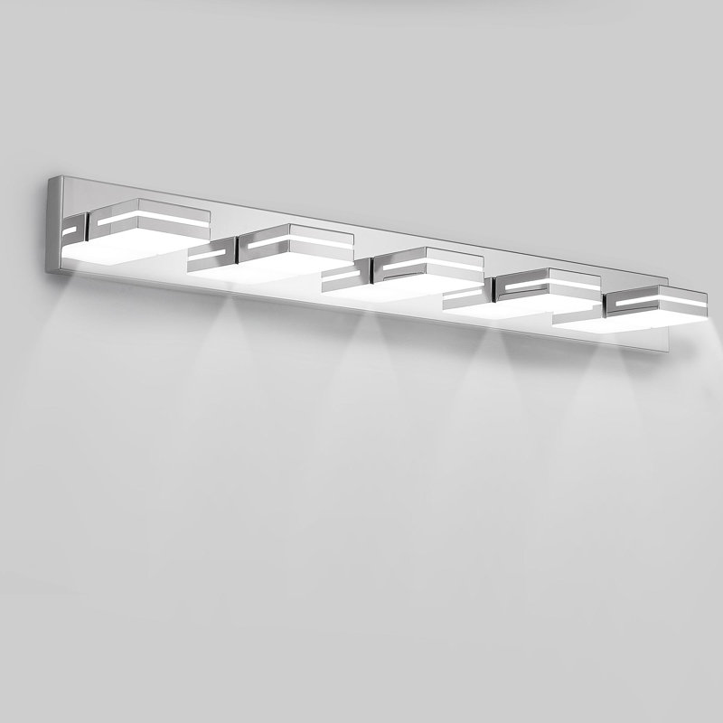 Luminaires de salle de bain Modern, 5 lumières, H 5,1 po x l 40,6 po x P 4,3 po, Chrome