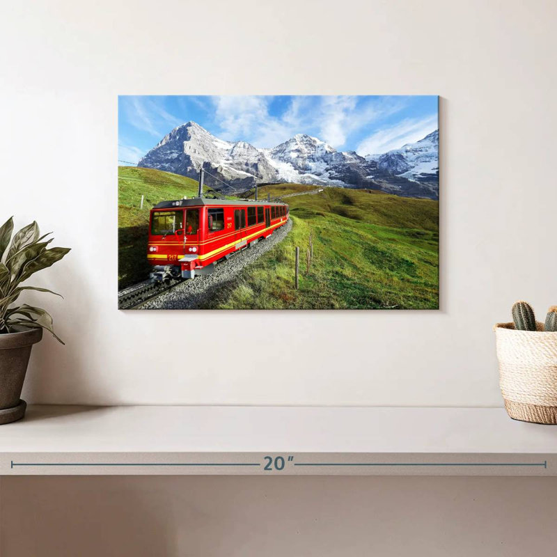 Mehar Bernese Highlands Train, 8" H x 12" W