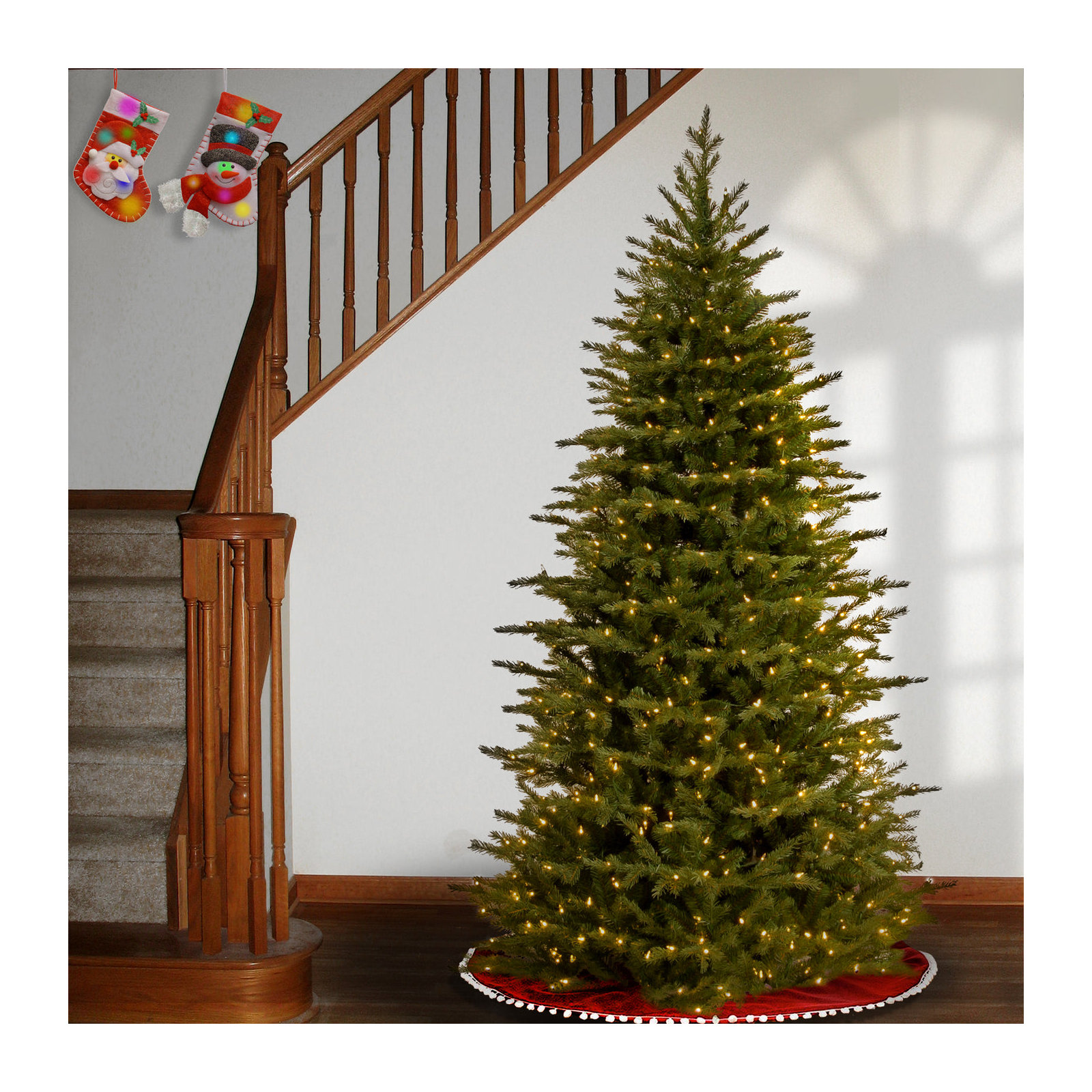 7.5' Pre-Lit Nordic Spruce Artificial Christmas Tree 