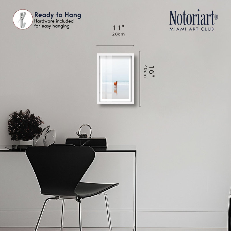 «Hazy Hooves Shadowbox Print Travel Art Prints» par Notoriart, cadre blanc, 11 x 16, H 16 po x l 11 po, Blanc