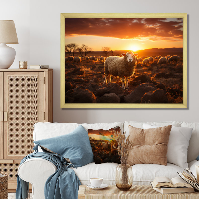 Silhouette de mouton au lever du soleil sur toile, H 30 po x l 40 po x P 1,5 po, Cadre doré à une seule photo