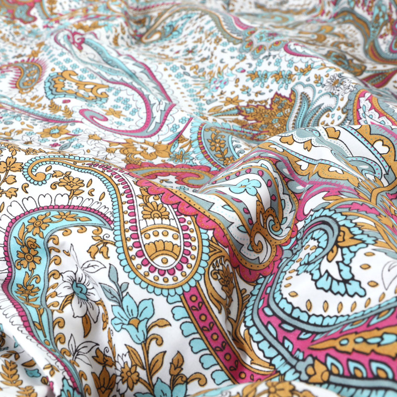 3 Piece Microfiber Reversible Printed Comforter Set, King Comforter + 2 King Shams