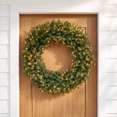 Couronne de sapin avec lumières Norwood