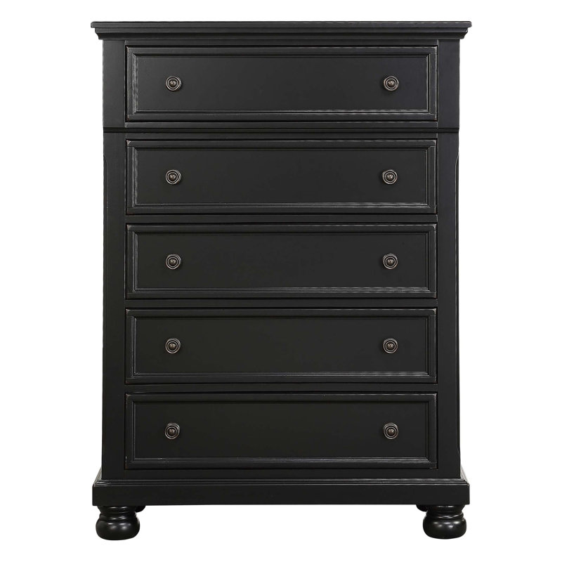 Commode de style décontracté de style transitionnel avec pieds en oignon et beaucoup de rangement pour une décoration de chambre polyvalente