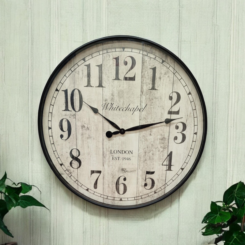 Geko Wall Clock