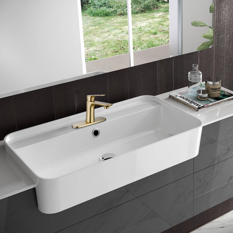 Single-Hole Single-handle Bathroom Faucet, Brushed Gold