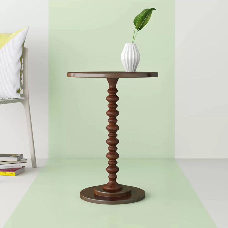 Pettegrow Spindle End Table, Mahogany
