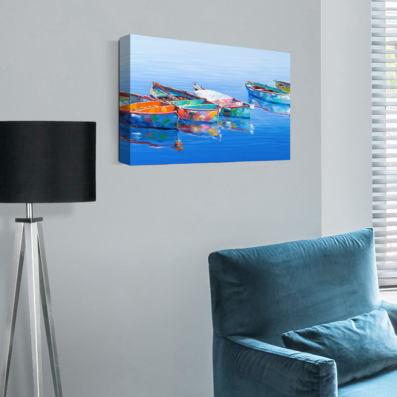 «Cinq bateaux bleus», reproduction sur toile tendue, H 17 po x l 34 po x P 1,5 po