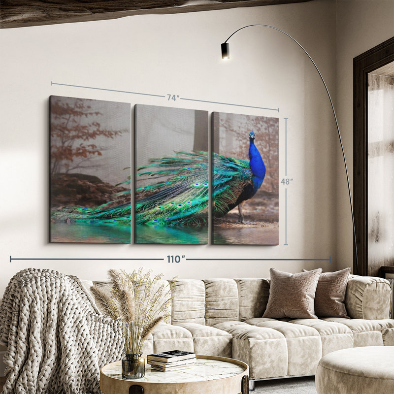 «Elegant Blue Peacock» sur toile, H 48 po x l 74 po x P 1,25 po