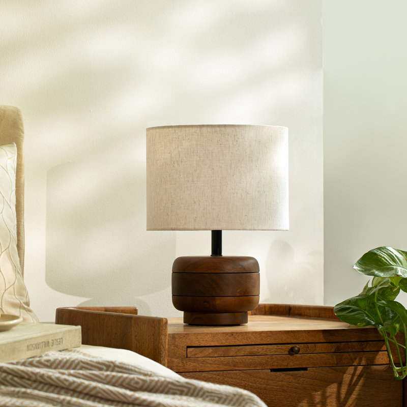 Gren Wooden Table Lamp Round With Shade - White