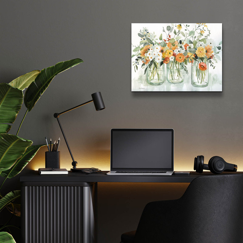 «Trois Beauties» par Carol Robinson, H 12 po x l 16 po x P 0,13 po