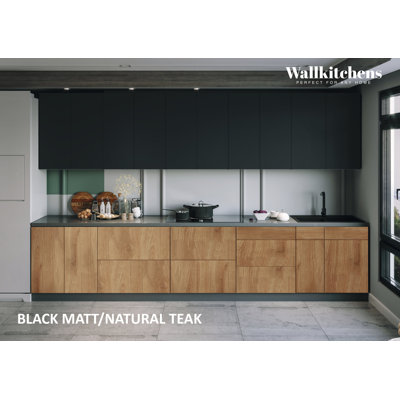 Cuisine complète moderne en bois de teck naturel et noir l 153 po x P 24 po x H 96 po WALLKITCHENS 