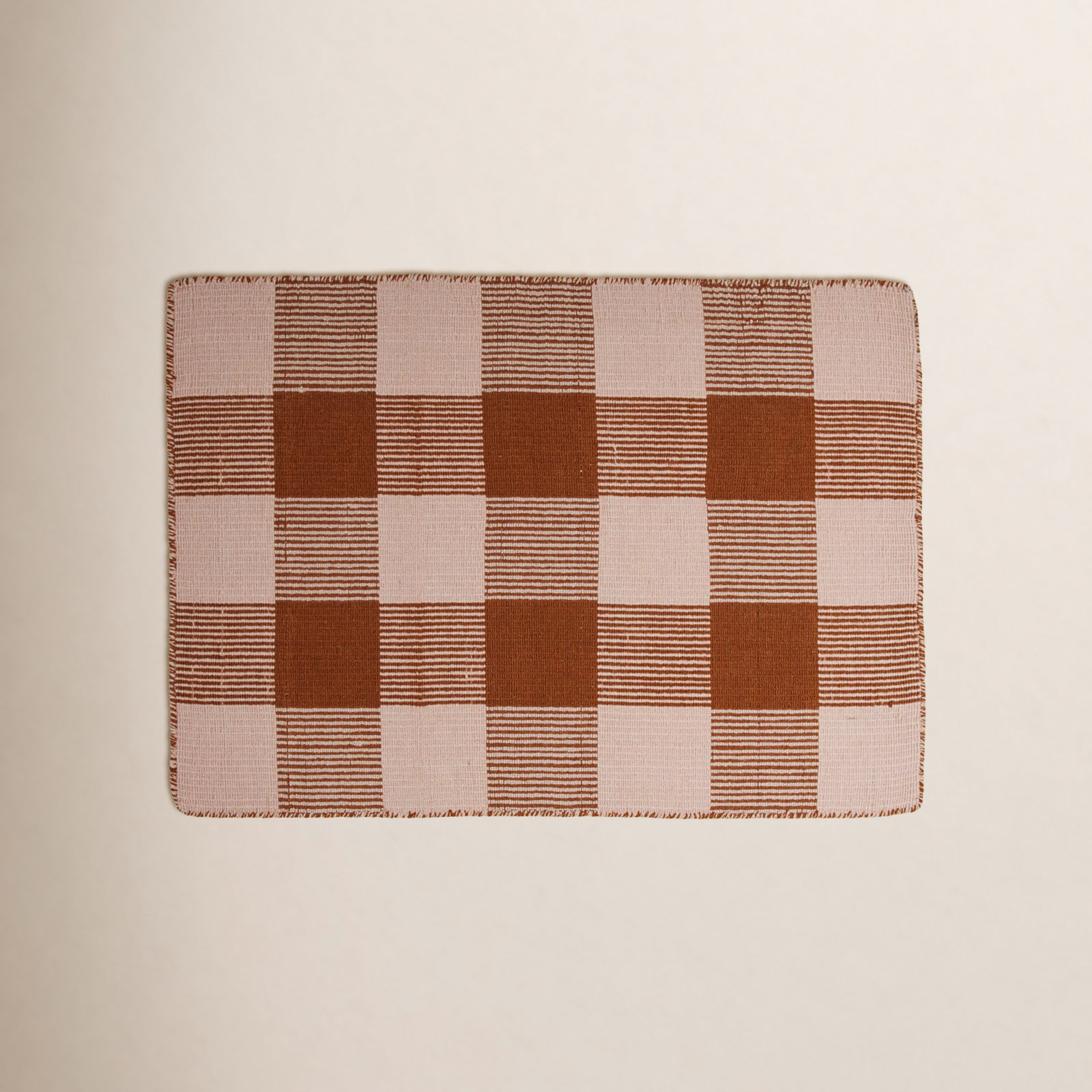 Simple Gingham Shag Wool Rug, Rectangle 2' x 3', Blush/Terracotta
