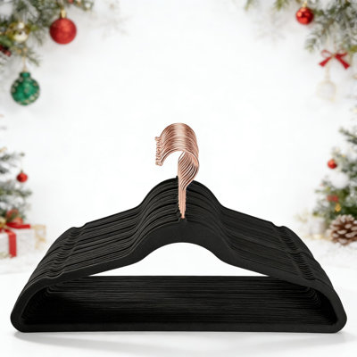 Paquet de 20 cintres antidérapants en velours de qualité supérieure, cintres de garde-robe robustes pour costumes et manteaux, conception mince et peu encombrante avec crochet pivotant à 360 °, cintres floqués sans marques