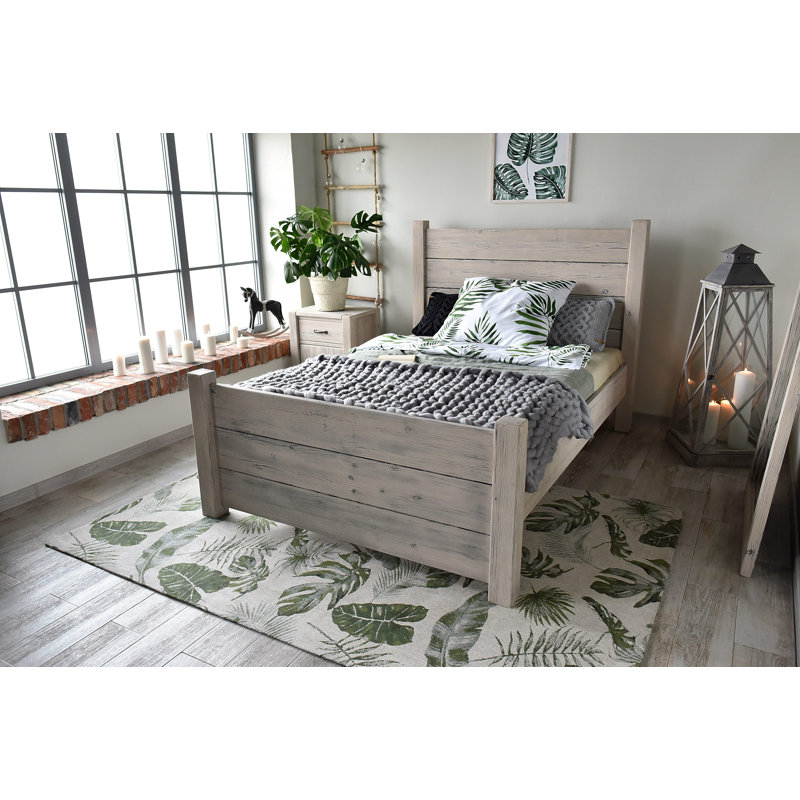 White Springs Solid Wood Bed, European Double ( 140 x 200 cm )